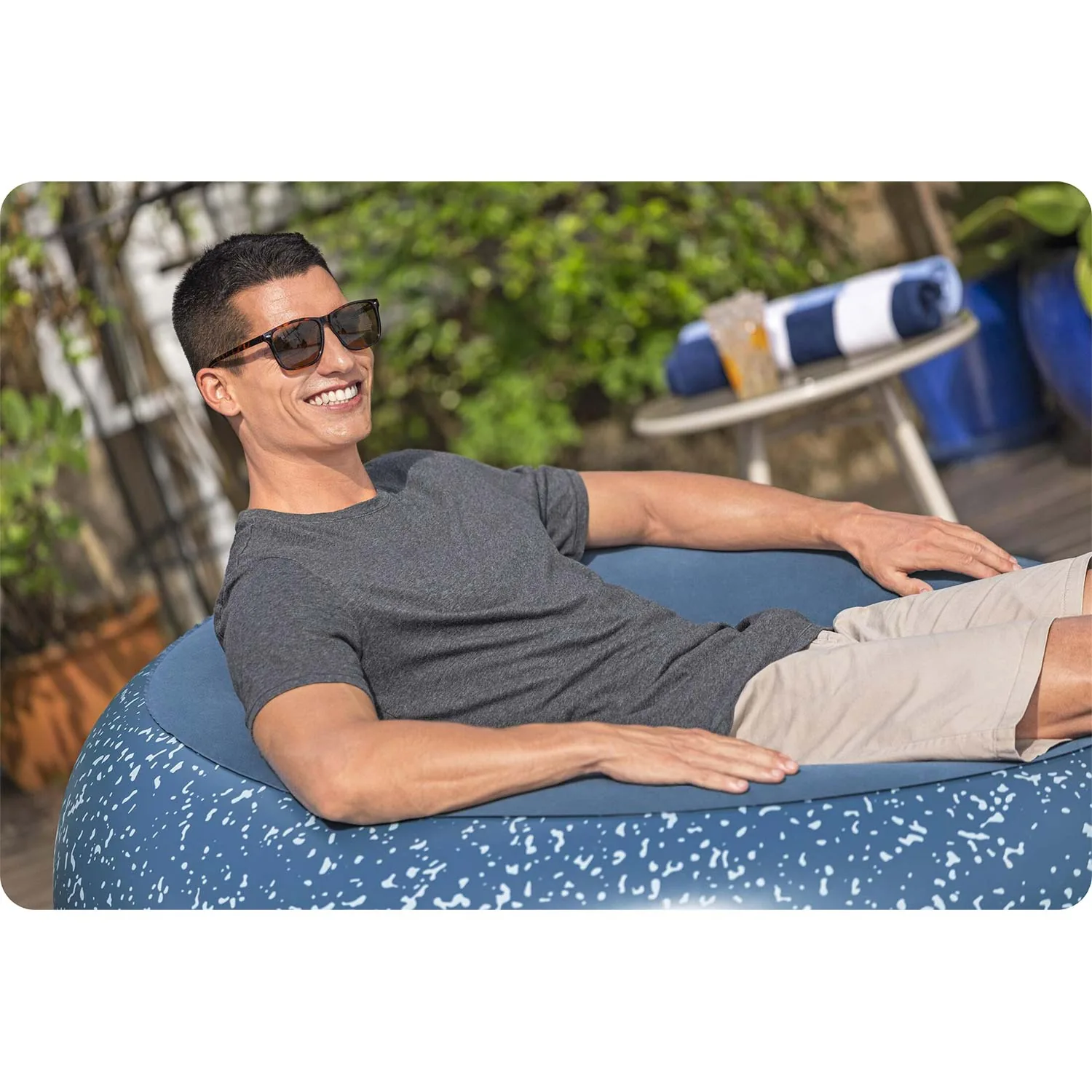 Slika proizvoda 5: Napuhavajuća fotelja, napuhavajuća pufa, sjedeća vreća 112x112 cm Bestway 75154