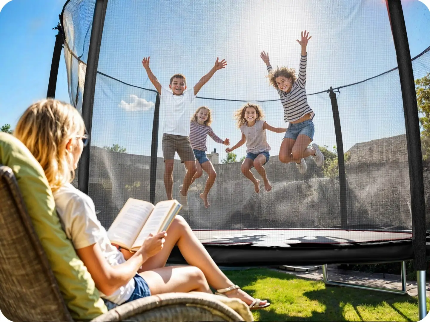 Imagine produs 7: Plasă interioară pentru trambulină Neo-Sport 252 cm 8 ft, 6 stâlpi