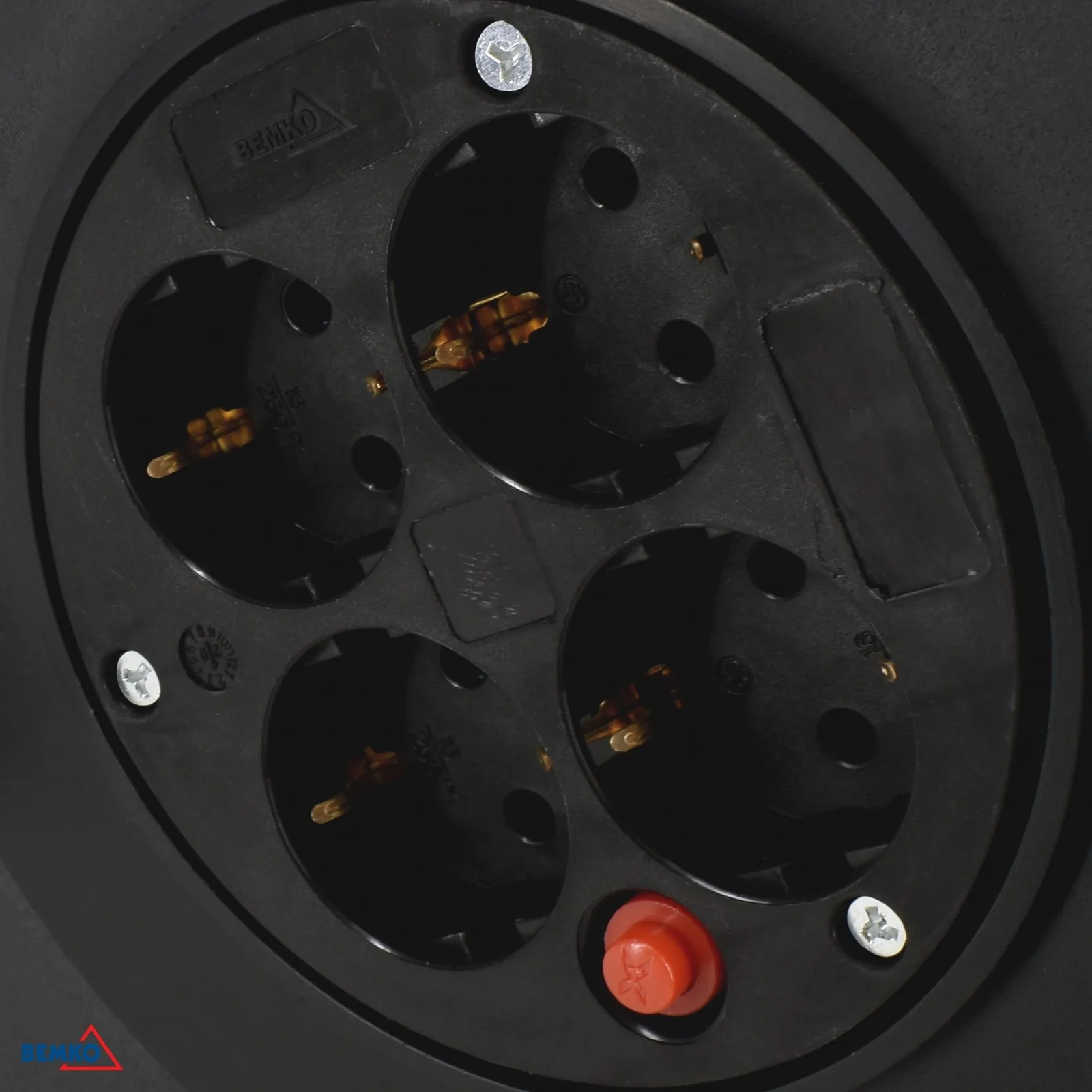 Produžni kabel na bubnju Schuko 15 m 4 utičnice 3x1,5 mm² Bemko BM-B16-DG-4ZRS05-15