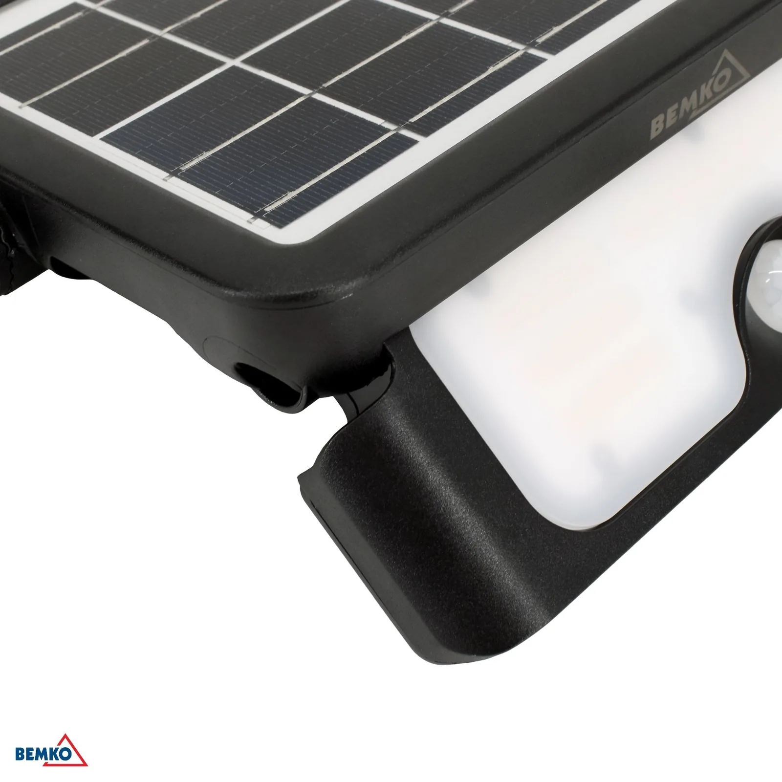 Bemko napelemes LED reflektor mozgásérzékelővel 7W 900 lm IP65 fekete BM-C83-SON-007BL-CCT-PIR