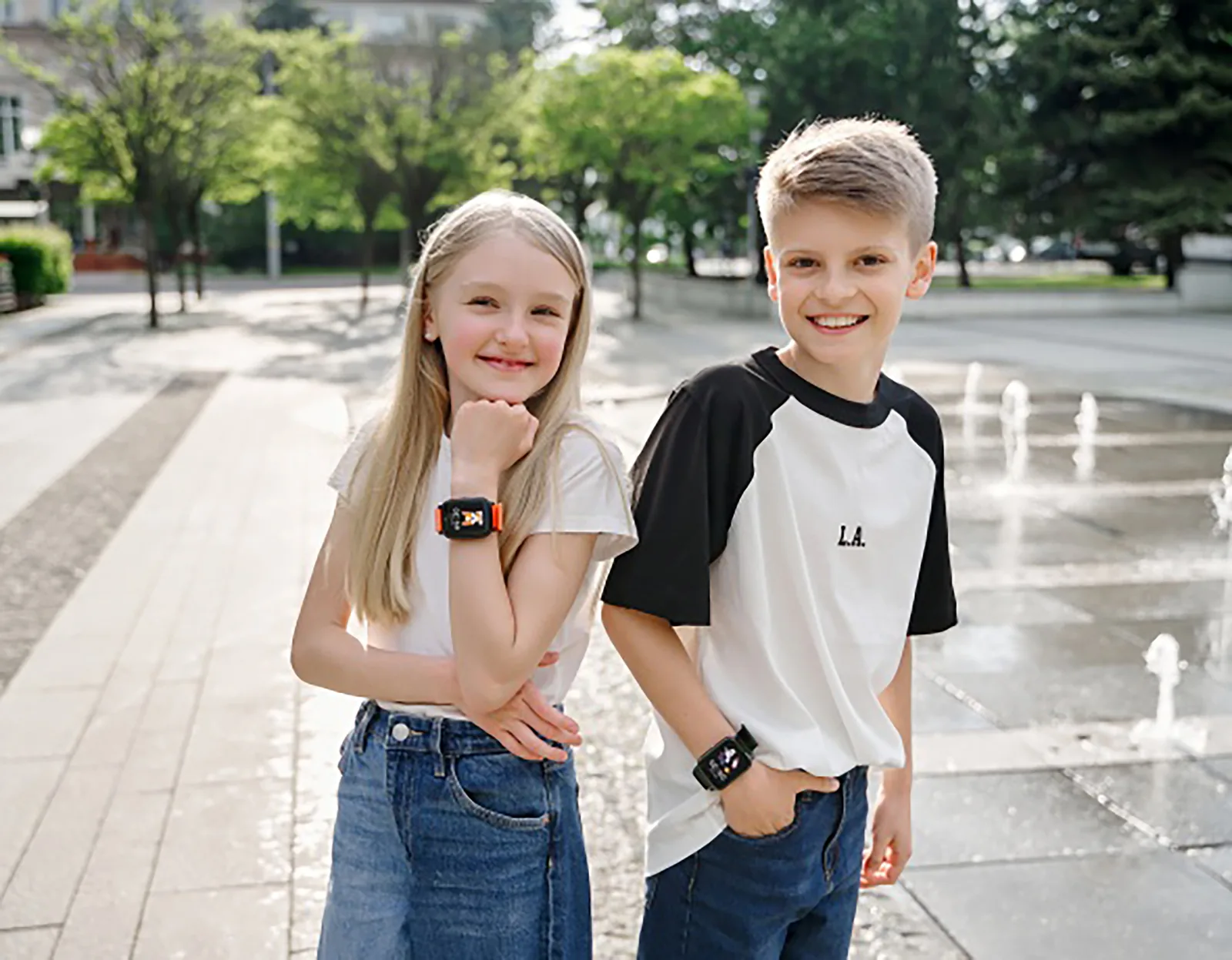Detské smart hodinky s GPS a 4G LTE Garett Kids Tech ružové L-GRT01 detail 2