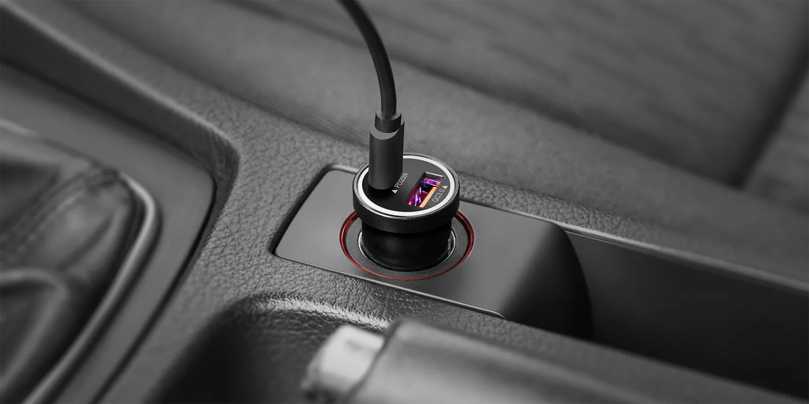 Autonabíjačka Krüger&Matz 38 W USB-A + USB-C s rýchlym nabíjaním L-KM0873