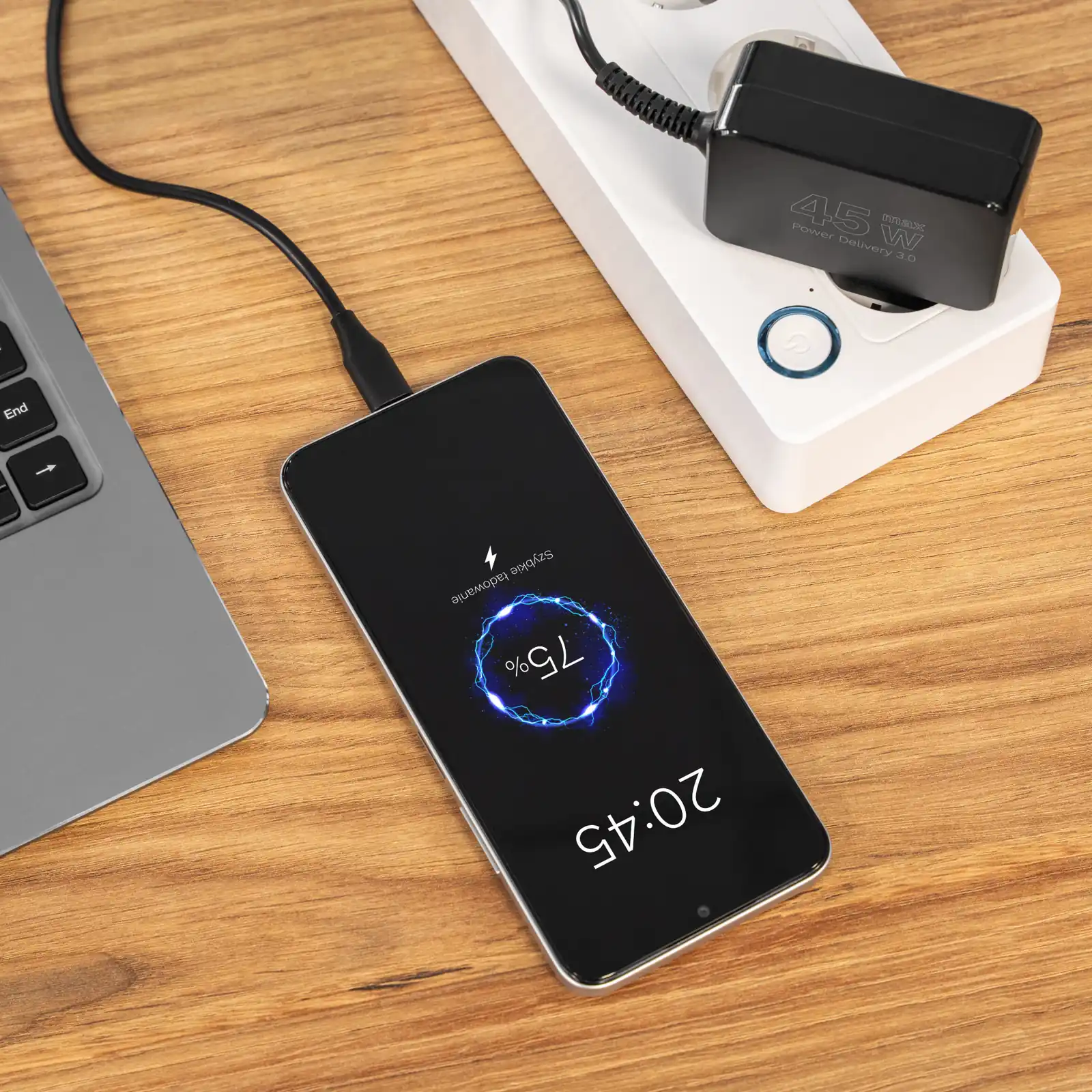 Univerzálny napájací adaptér na notebook 90 W USB-C Power Delivery so 7 koncovkami L-KM1450-90 detail 4
