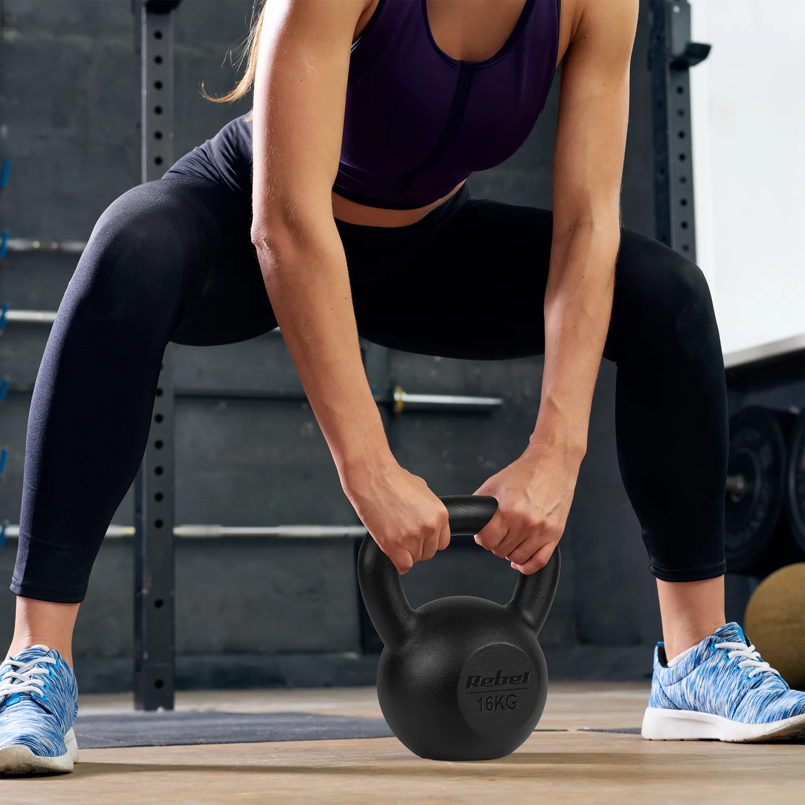 Liatinový kettlebell 8 kg Rebel Active L-RBA-2323-08 detail 2