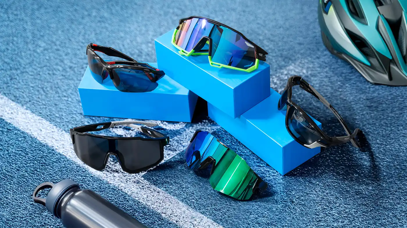 Polarizačné športové slnečné okuliare Rebel Active L-RBA-7100-RB