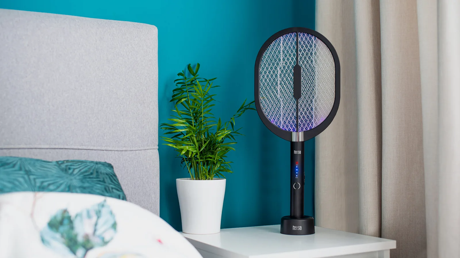 Elektrická plácačka na hmyz 3v1 Teesa L-TSA0163-1